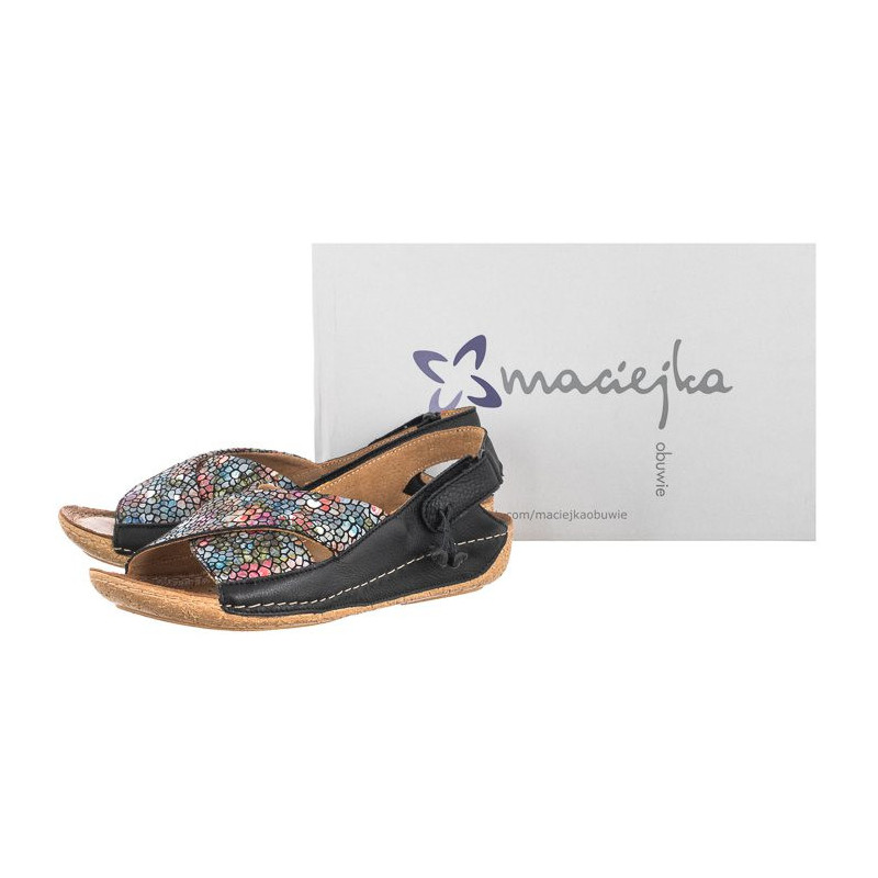 Maciejka Czarne 00994-57/00-5 (MA151-l) sandals