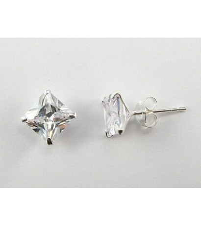 Silver stud earrings...