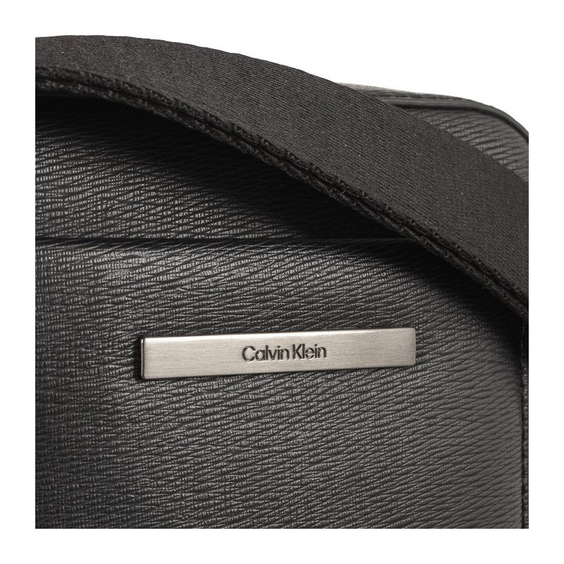 Calvin Klein Modern Metal Reporter S Black K50K510544 BAX (CK290-a) handbag