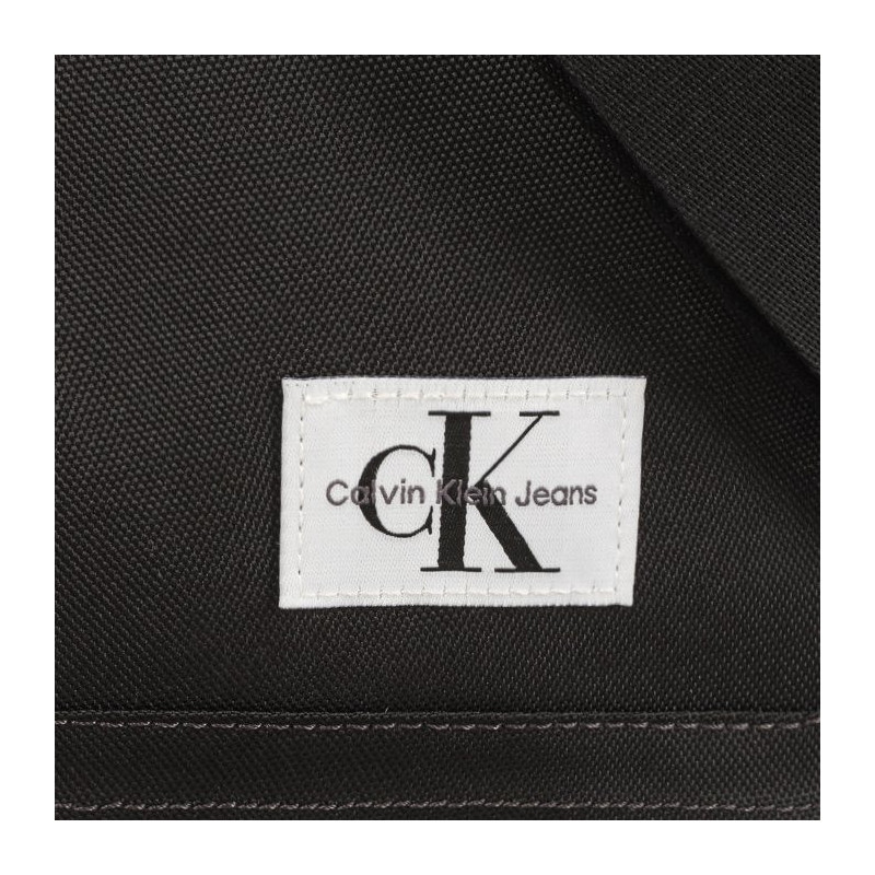 Calvin Klein Sport Essential Reporter 18 W Black K50K510771 BDS (CK296-a) handbag