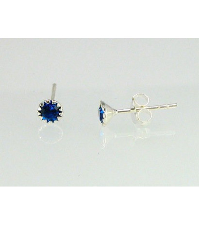 Silver stud earrings...