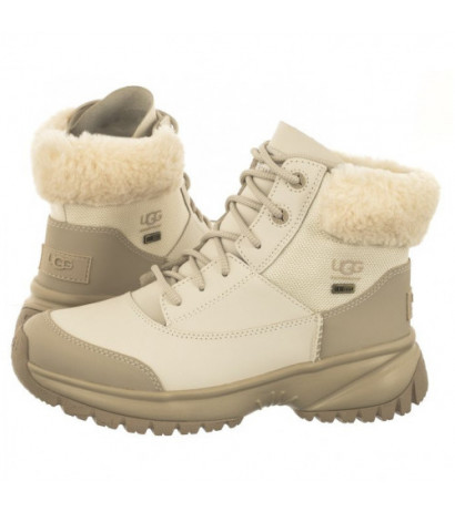 UGG W Yose Fluff V2 1130901...