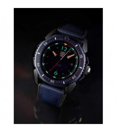 Luminox XL.1053 