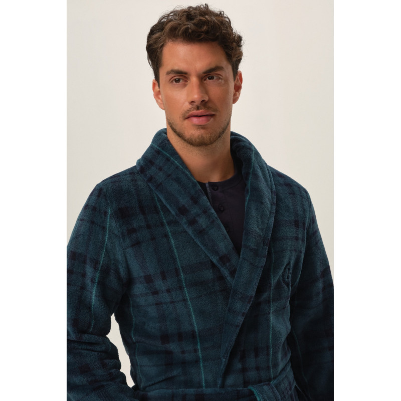 Henderson bathrobe