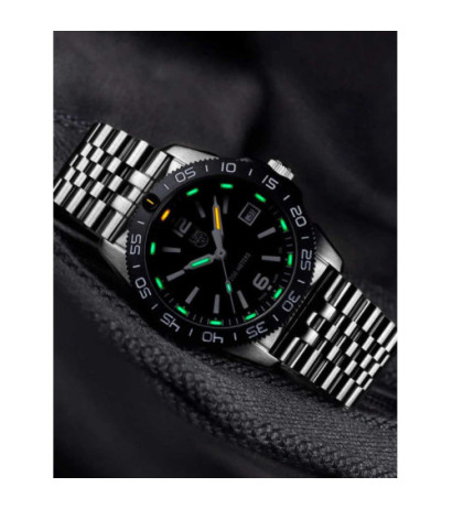 Luminox XS.3122M 