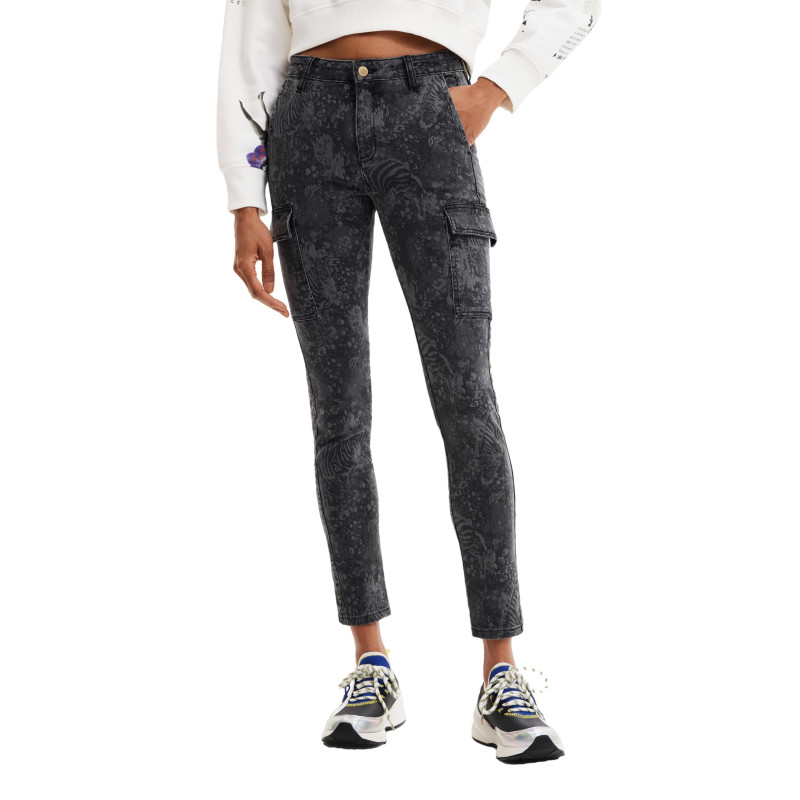 Desigual Jeans 22WWDD18 Black