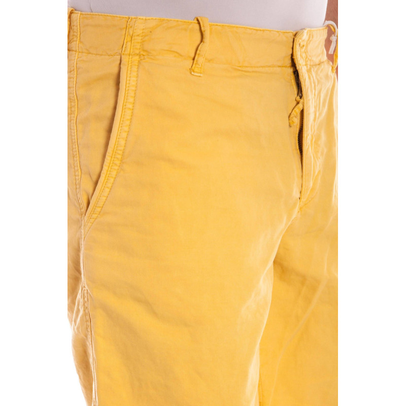 Gant trousers 1301021385 Yellow