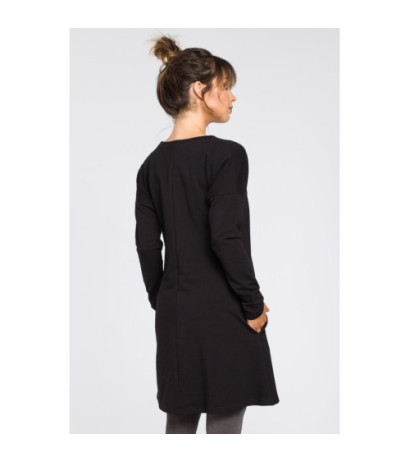 B042 Tunic with cut-out bottom - black