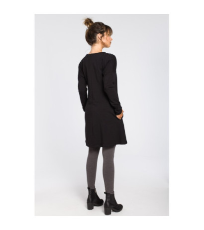 B042 Tunic with cut-out bottom - black