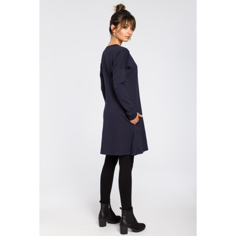 B042 Tunic with cut-out bottom - navy blue