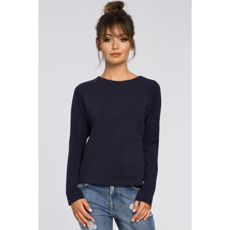 B047 Elegant knitted women's blouse - navy blue