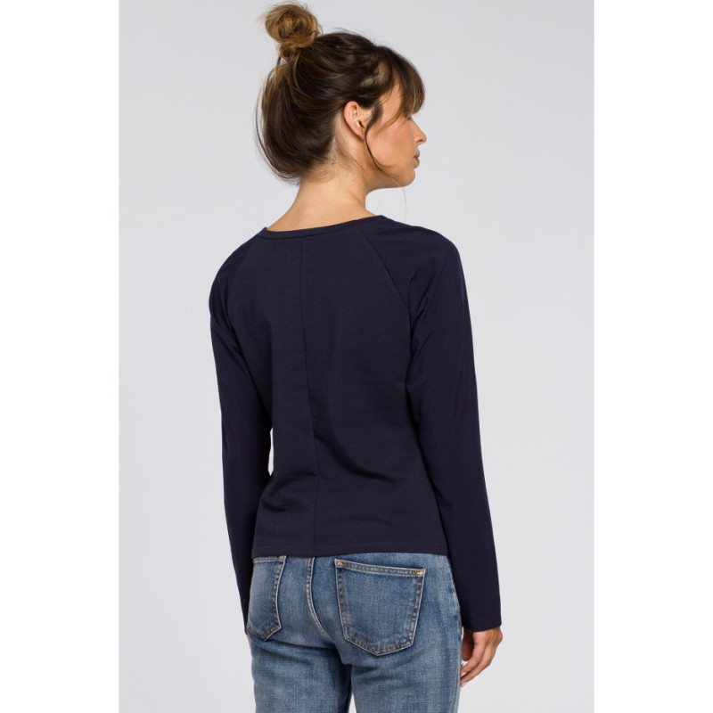 B047 Elegant knitted women's blouse - navy blue