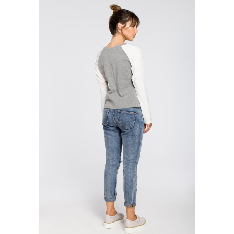 B047 Women's elegant knitted blouse - grey