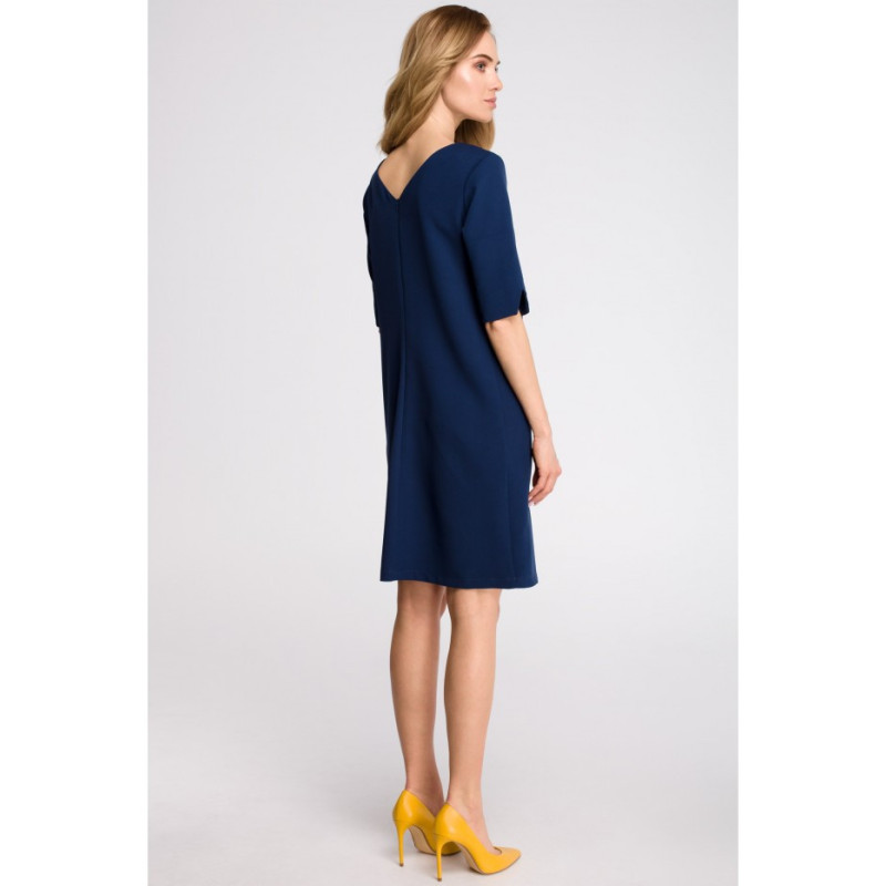 S113 Box dress with v-neck at back - navy blue