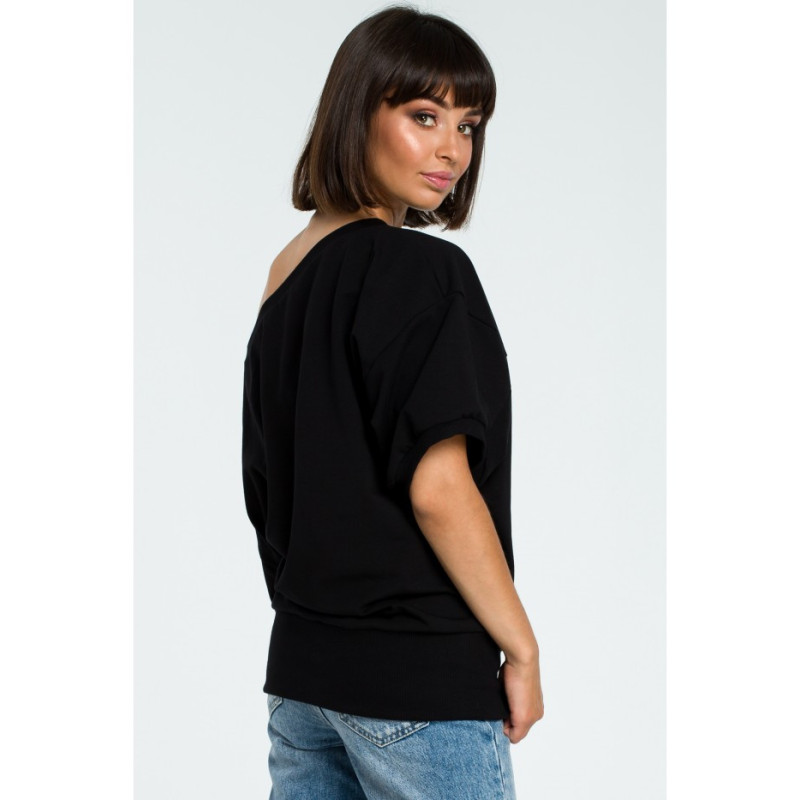 B079 Oversize sweatshirt with kimono sleeves - black