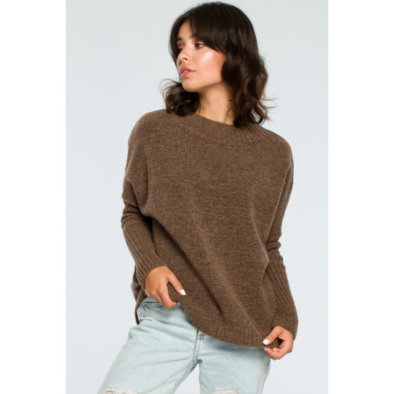 BK009 Thick sweater with ribbed sleeves - caramel