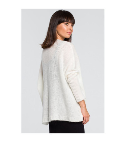 BK018 Loose sweater with pocket - ecru