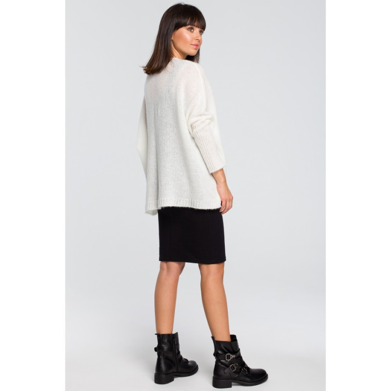 BK018 Loose sweater with pocket - ecru