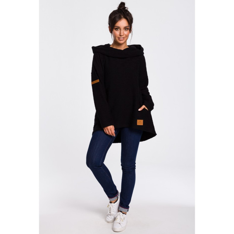 B131 Sweatshirt with wide collar and hood - black