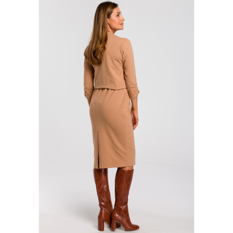 S194 Knit dress with neckline - cappuccino