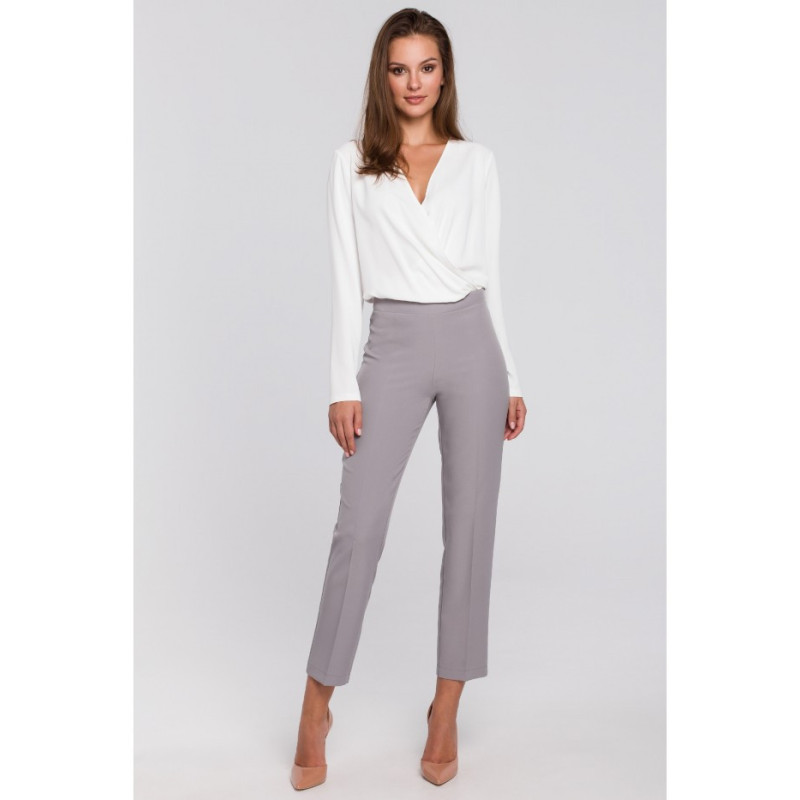 K035 Cropped pants with elastic waistband - gray