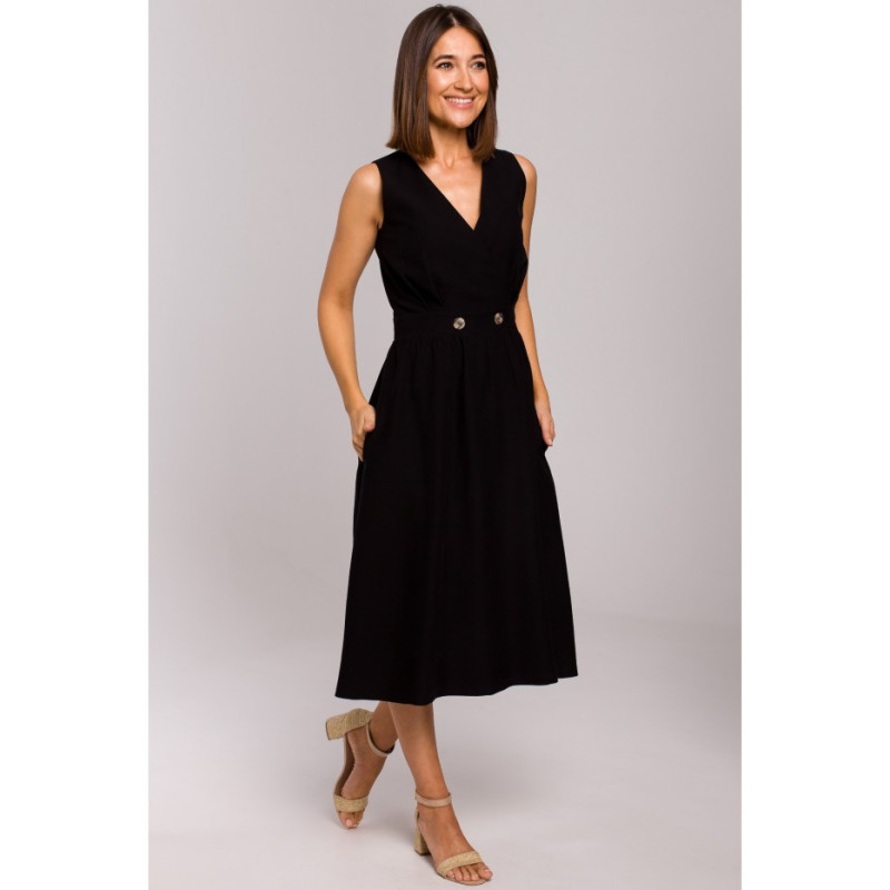 S224 Sleeveless dress with flared bottom - black