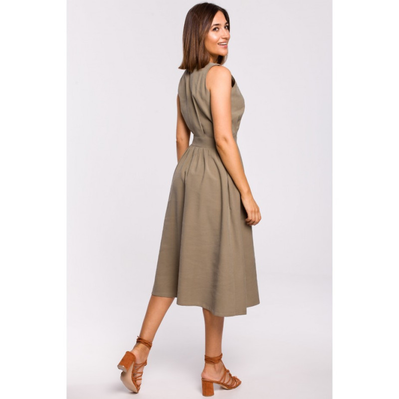 S224 Sleeveless dress with flared bottom - khaki