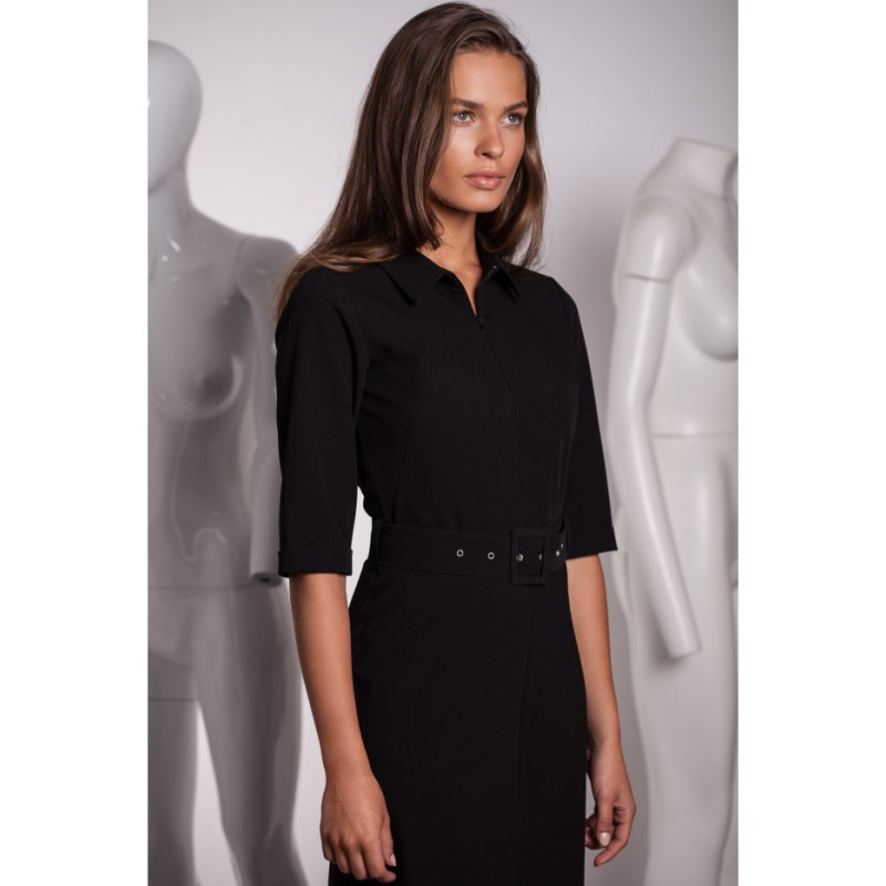 S231 Dress with collar and front zipper - black