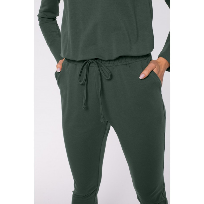 M583 Jumpsuit with Pocket and Decorative Patch - military green