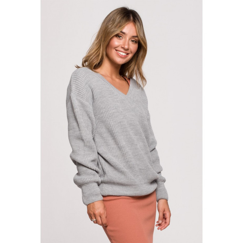 BK075 Sweater with a heart neckline - gray