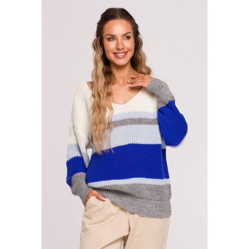 M686 Striped Sweater - model 3