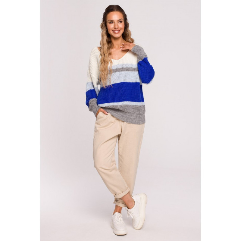 M686 Striped Sweater - model 3