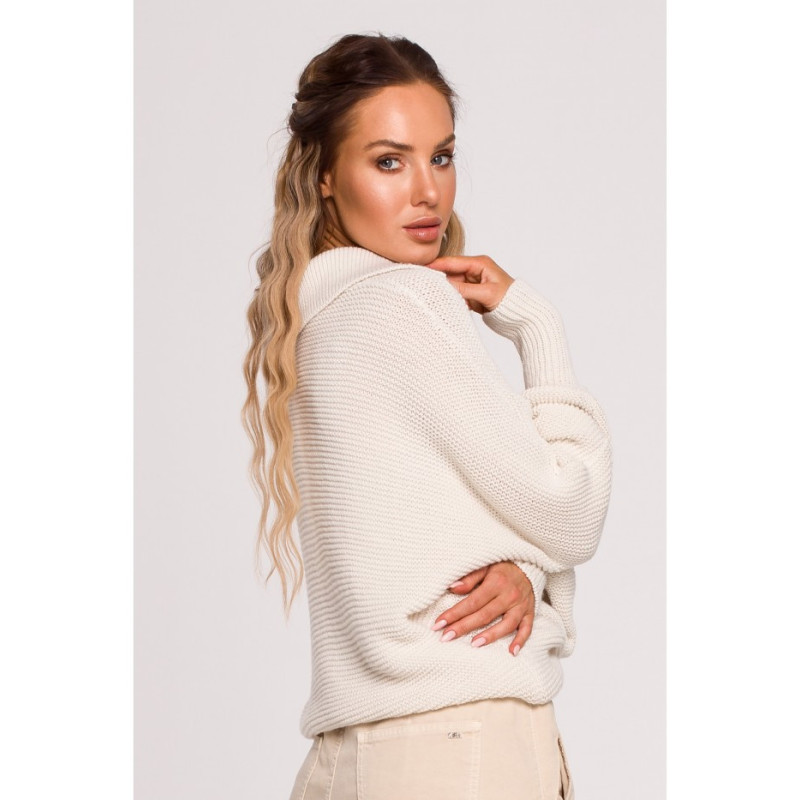 M687 Sweater with collar - ivory