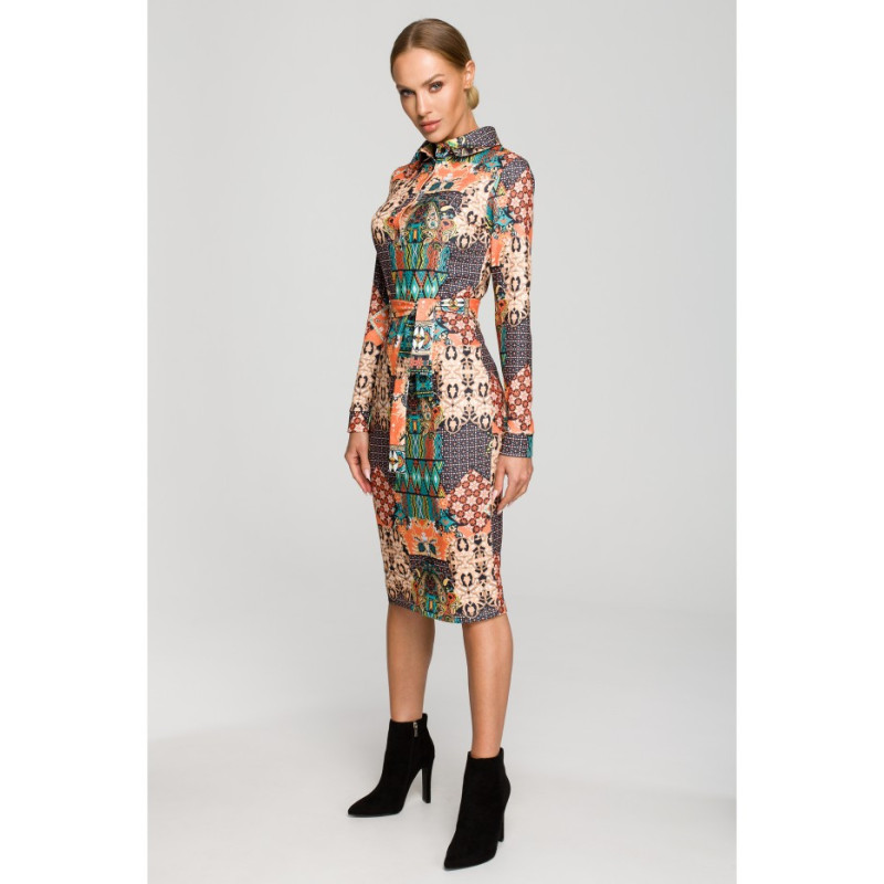 M706 Pencil dress with print and collar - model 3