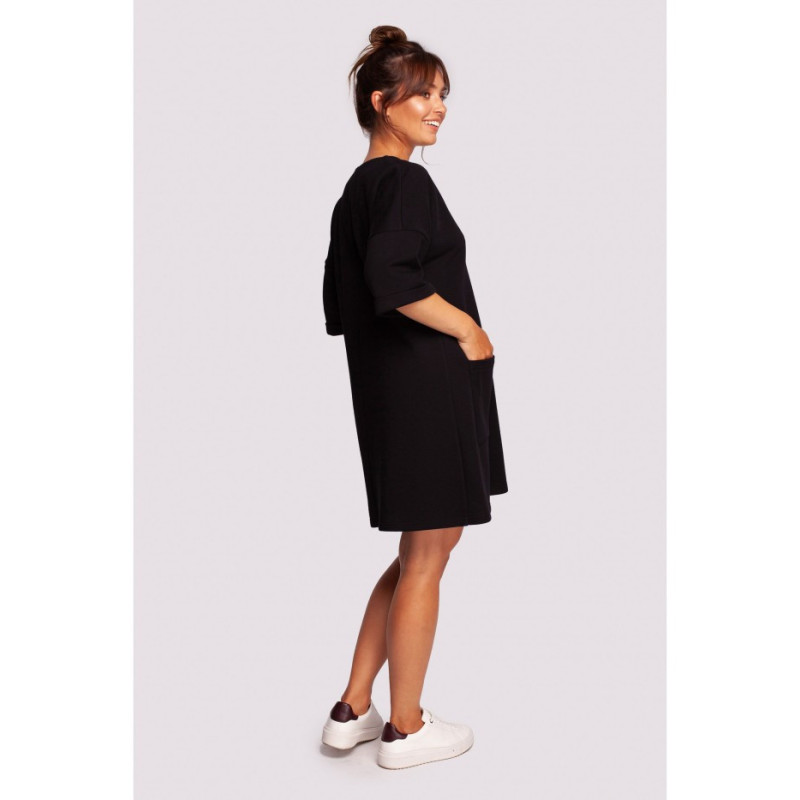 B233 Tunic with deep neckline and pockets - black