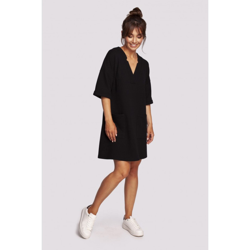 B233 Tunic with deep neckline and pockets - black