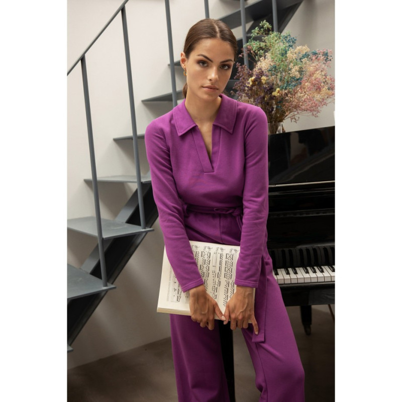 B248 Jumpsuit with collar and belt - purple