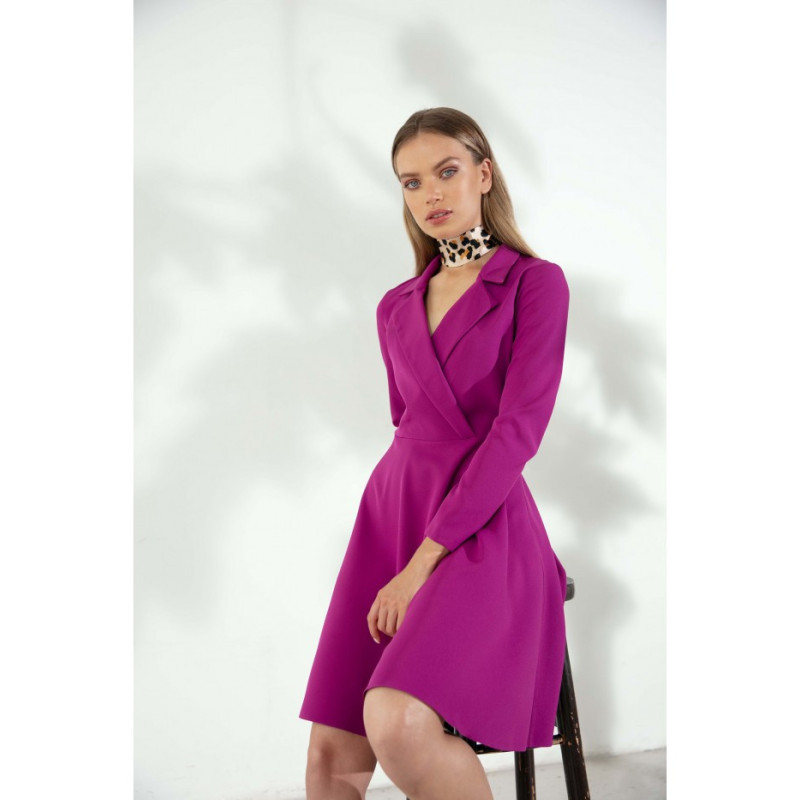 K138 Flared dress with collar - ruby