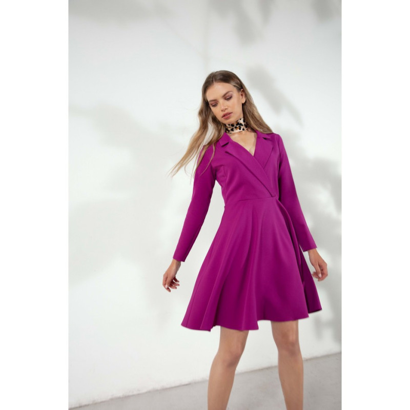 K138 Flared dress with collar - ruby