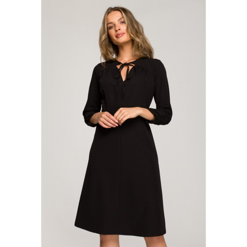 S325 Dress with binding at neckline - black