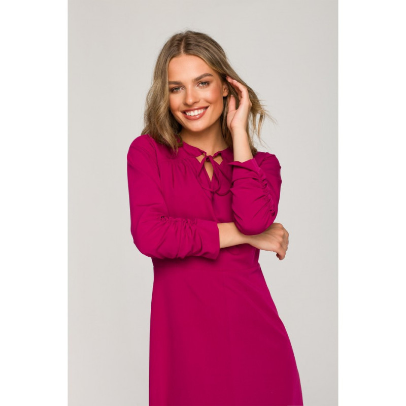 S325 Dress with binding at neckline - plum