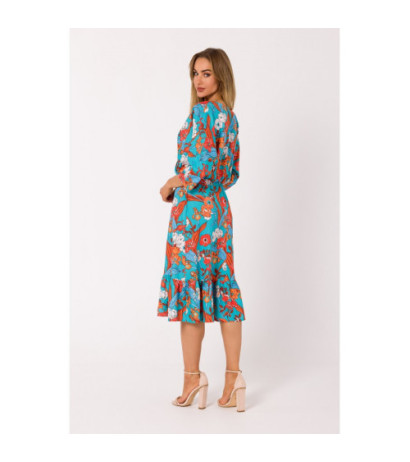 M739 Midi dress with envelope neckline - model 3