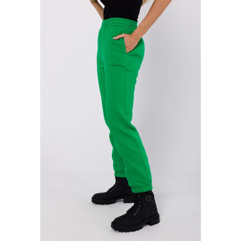 M760 Sweatpants with stitching on the legs - juicy green