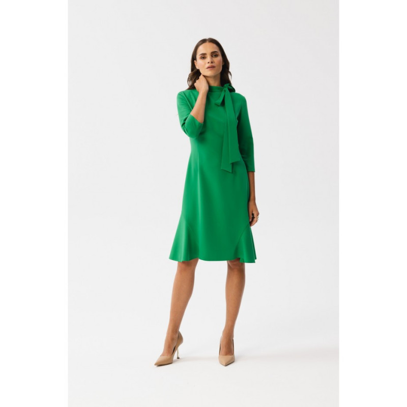 S346 Dress with tie at the neck - juicy green