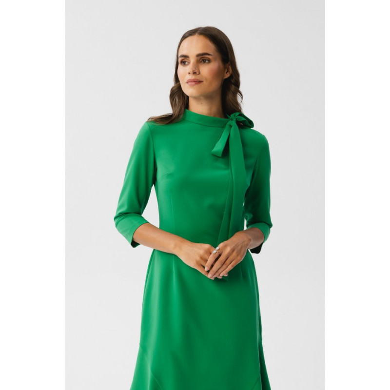 S346 Dress with tie at the neck - juicy green