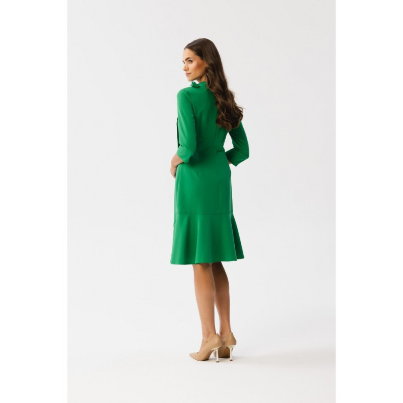 S346 Dress with tie at the neck - juicy green