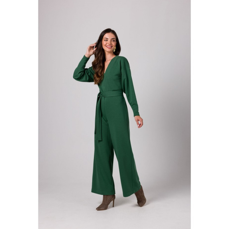 B272 Jumpsuit with neckline - grassy