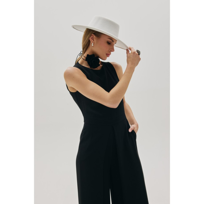 K184 Wide-legged jumpsuit - black