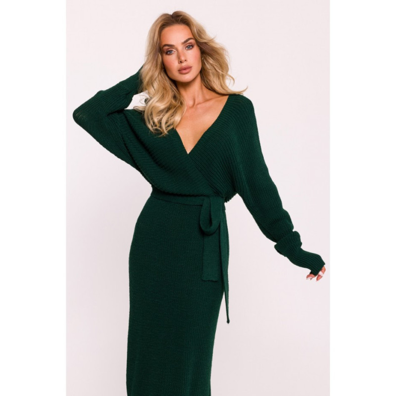 M810 Sweater dress with envelope neckline and belt - green