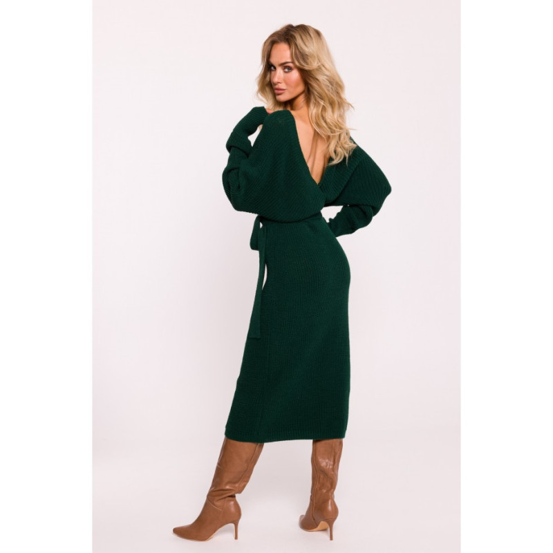 M810 Sweater dress with envelope neckline and belt - green